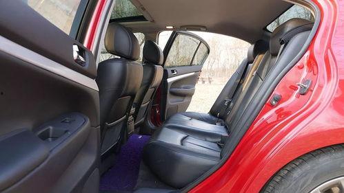 我把皇帝踢下床